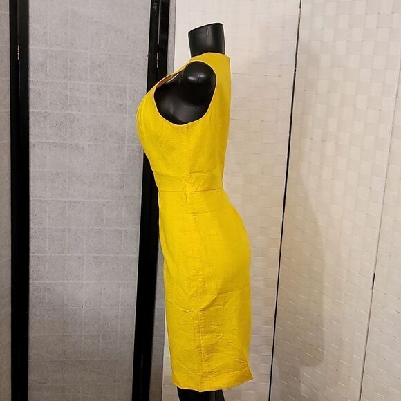 BRAND NEW WORN PLEATED FRONT SLEEVELESS WOMEN"S DRESS - Picture 9 of 14